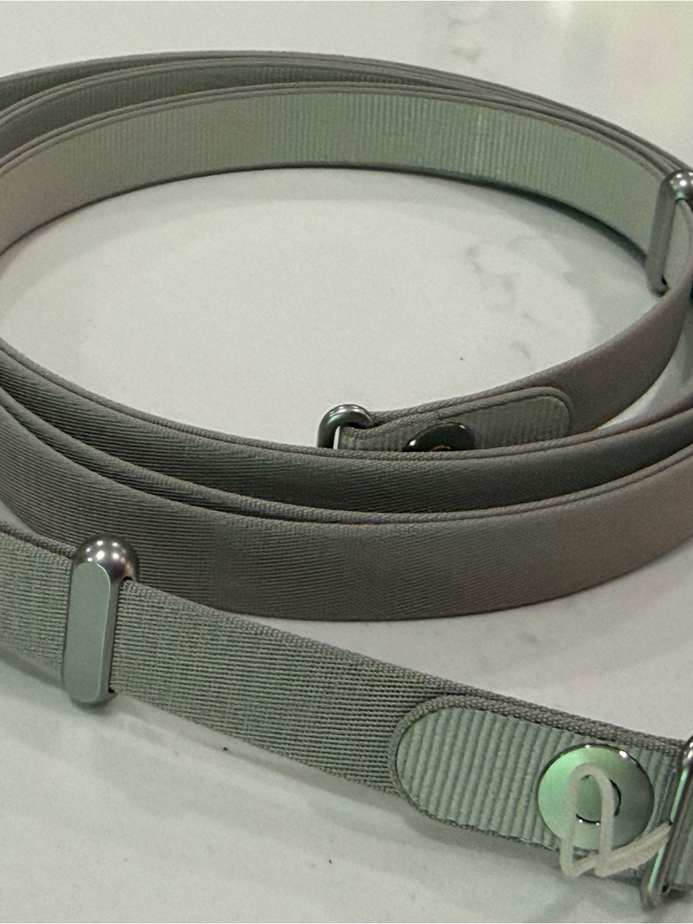 Apple Crossbody Strap – Light Gray / Natural – Adjustable iPhone Strap